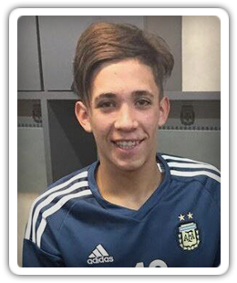 Yair González